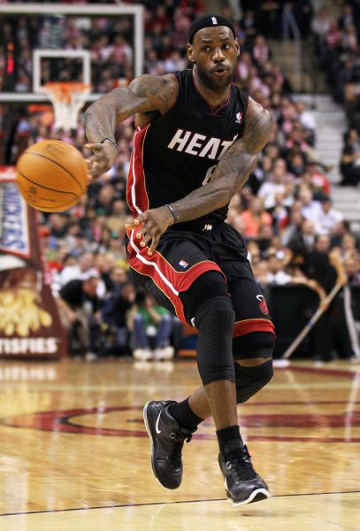 记者：2026年世界杯大名单仍会是26人，不会扩充（记者称2026年世界杯球队名单将维持26人规模，名额不增加）