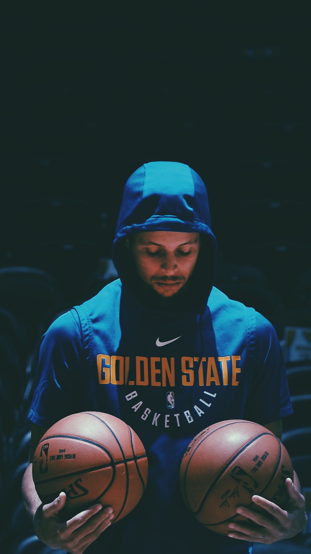 青训教练：由于体能和场上冲击力太出色，于帕还踢过前锋（青训教练透露：体能与冲击力突出，于帕曾客串前锋）