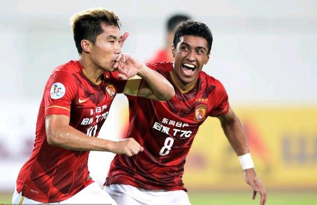 身价400万!法媒：切尔西、阿森纳、纽卡关注18岁马赛小将巴科拉（法媒：切尔西、阿森纳与纽卡盯上马赛18岁新星巴科拉，身价约400万）