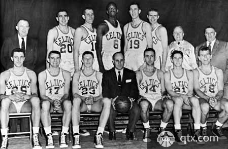 喷气机主帅谈本轮输球原因：天气这么热，比赛就不能推迟吗？（喷气机主帅谈本轮失利缘由：天气炎热，比赛就不能延期吗？）