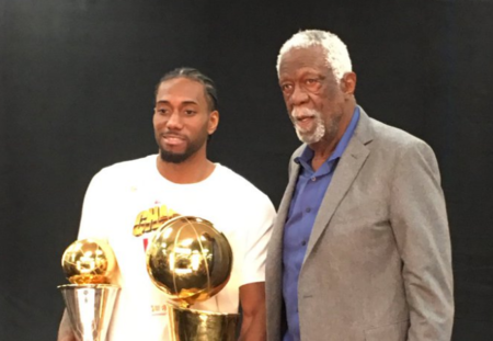 巴克利：浓眉的情况太糟糕了，独行侠是时候围绕弗拉格重建了（巴克利直言：浓眉状态堪忧，独行侠应以弗拉格为核心重建）