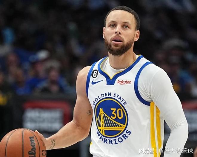 意甲媒体热议：希门尼斯经纪人表示希门尼斯从未想过离开米兰，他会留在球队（意媒聚焦：经纪人否认离队传闻，希门尼斯将留守米兰）