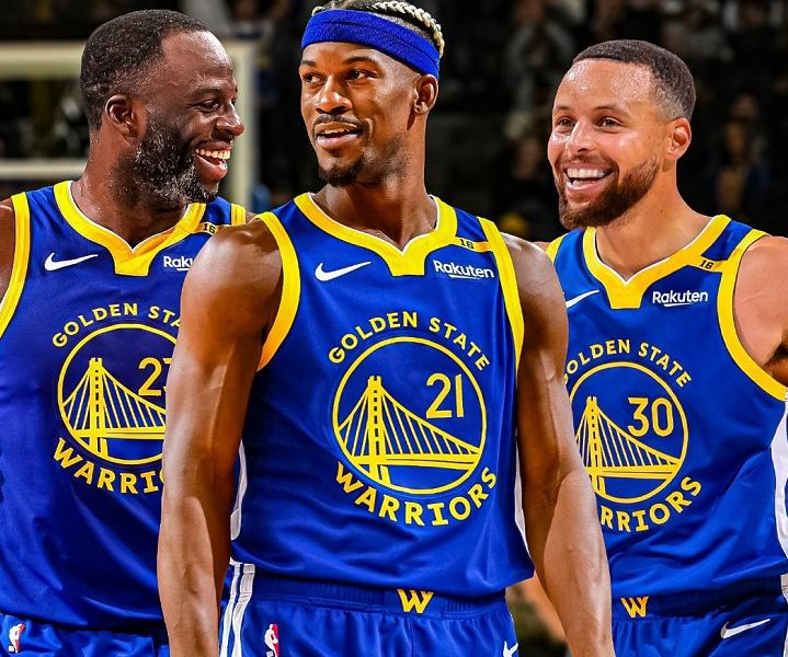 弗拉格：我的拇指一直有些问题，但我已经准备好坚持打比赛（弗拉格：拇指伤势仍在，但我已准备好带伤出战）