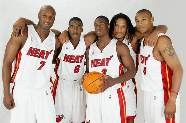 拉菲尼亚金球第五是否不公平？莱万：其实这些排名不能太当真（拉菲尼亚金球第5引争议？莱万：排名不必太认真）