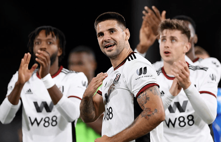 因西涅打趣：我在加拿大过得很好，但美职联并不是真正的足球（因西涅调侃：在加拿大过得不错，但美职联算不上“真正的足球”）