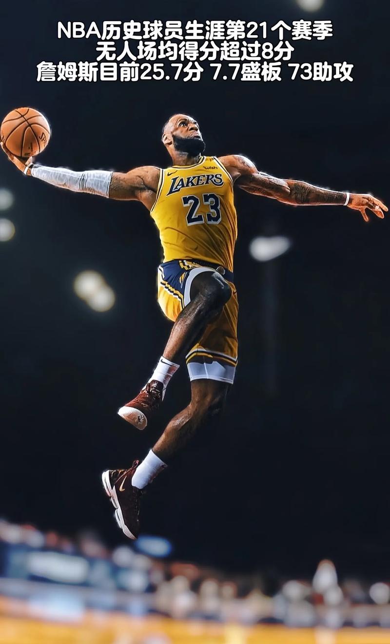 意大利上一场参加世界杯的首发11人：6人已退役，2人无球队（意大利上次世界杯首发11人中，6人已退役，2人暂无球队）