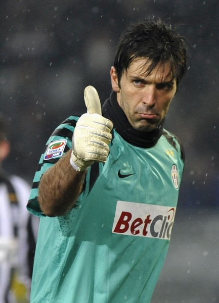 欧洲五大联赛球队战术变化分析（欧洲五大联赛球队战术演变解读）