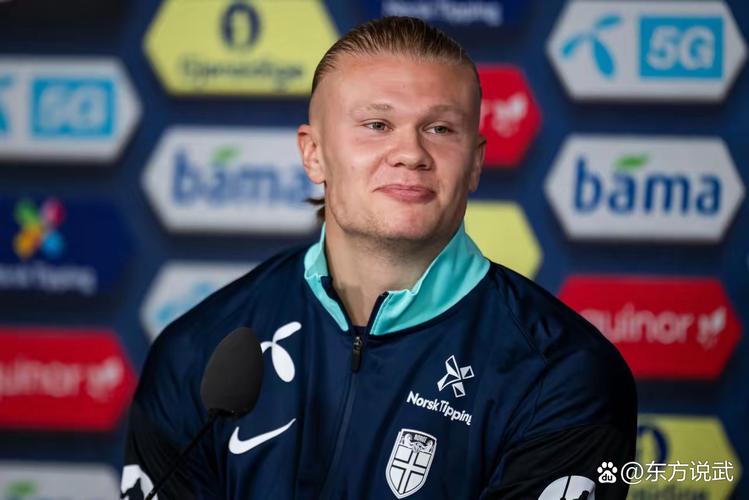 英超前瞻：狼队开局14轮不胜沦为鱼腩，曼联冲击欧战区（英超前瞻：狼队开季14轮未开胡成送分童子，曼联力争跻身欧战区）