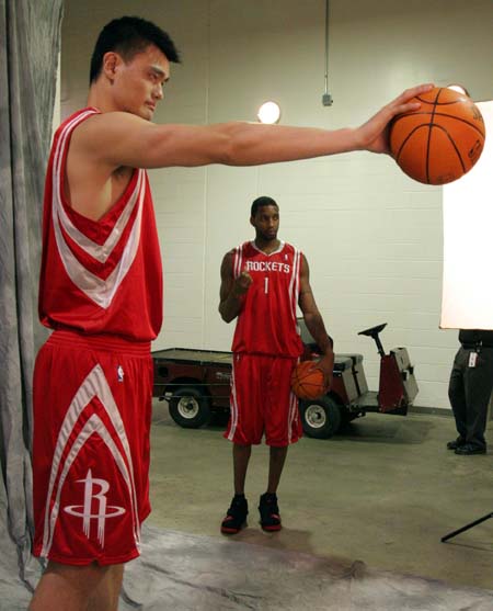 德媒预测拜仁vs弗赖堡首发：之前缺席训练的诺伊尔在列（德媒预测拜仁战弗赖堡首发：此前缺席训练的诺伊尔入选）