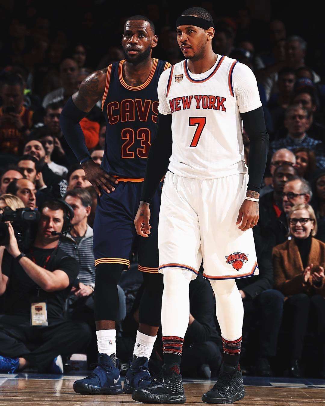 C 罗专访炸裂言论合集！退役时间定了，但这些争议更炸！（C罗专访火力全开：退役时间已定，争议话题更惹火）