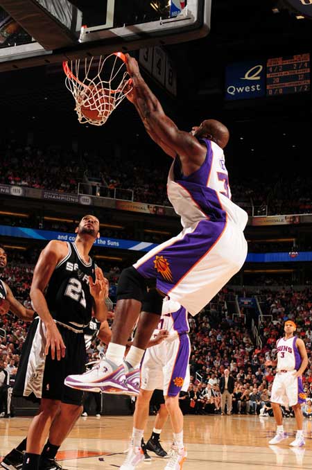 国米客胜维罗纳全队评分：恩里克、劳塔罗、博尼5分最低（国米客场击败维罗纳，全队评分出炉：恩里克、劳塔罗、博尼仅5分垫底）